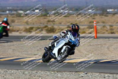 media/Jan-09-2022-SoCal Trackdays (Sun) [[2b1fec8404]]/Turn 11 (935am)/